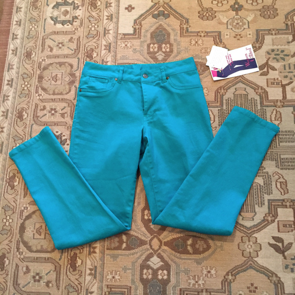 Women With Control Shaping Turquoise Jeans, NWT, 4 - Picture 1 of 3